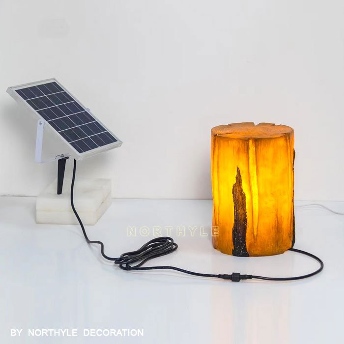 solar garden stump lights